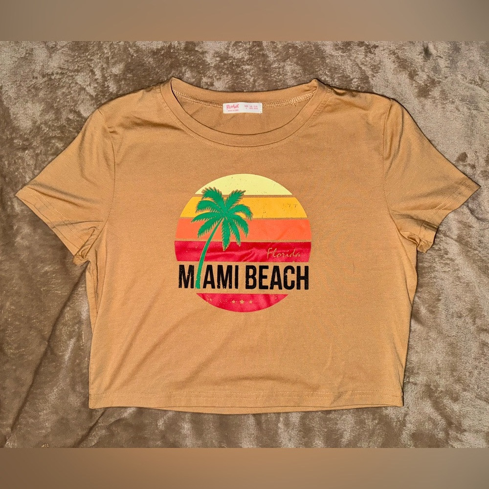 Miami Beach Crop Top Size Large